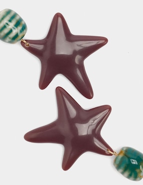 Aretes largos de estrella Parfois Wine & Dine con acabado brillante