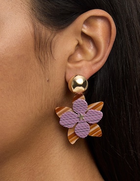 Aretes largos Parfois Wine & Dine con acabado brillante