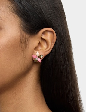 Aretes cortos de flor Parfois Wine & Dine con acabado brillante