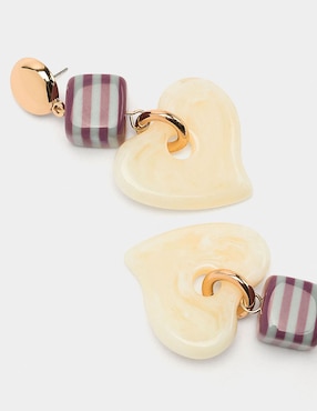 Aretes largos Parfois Wine & Dine con acabado esmaltado