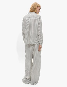 Pantalón easy pant Parfois amplio para mujer