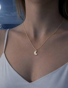 Collar con dije de Luna Yoiko Selene 18 K