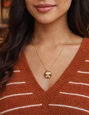 Collar con dije de catarina Yoiko 18 K
