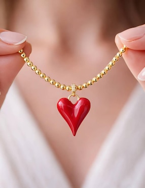 Collar con dije de corazón Yoiko Pasión 18 K