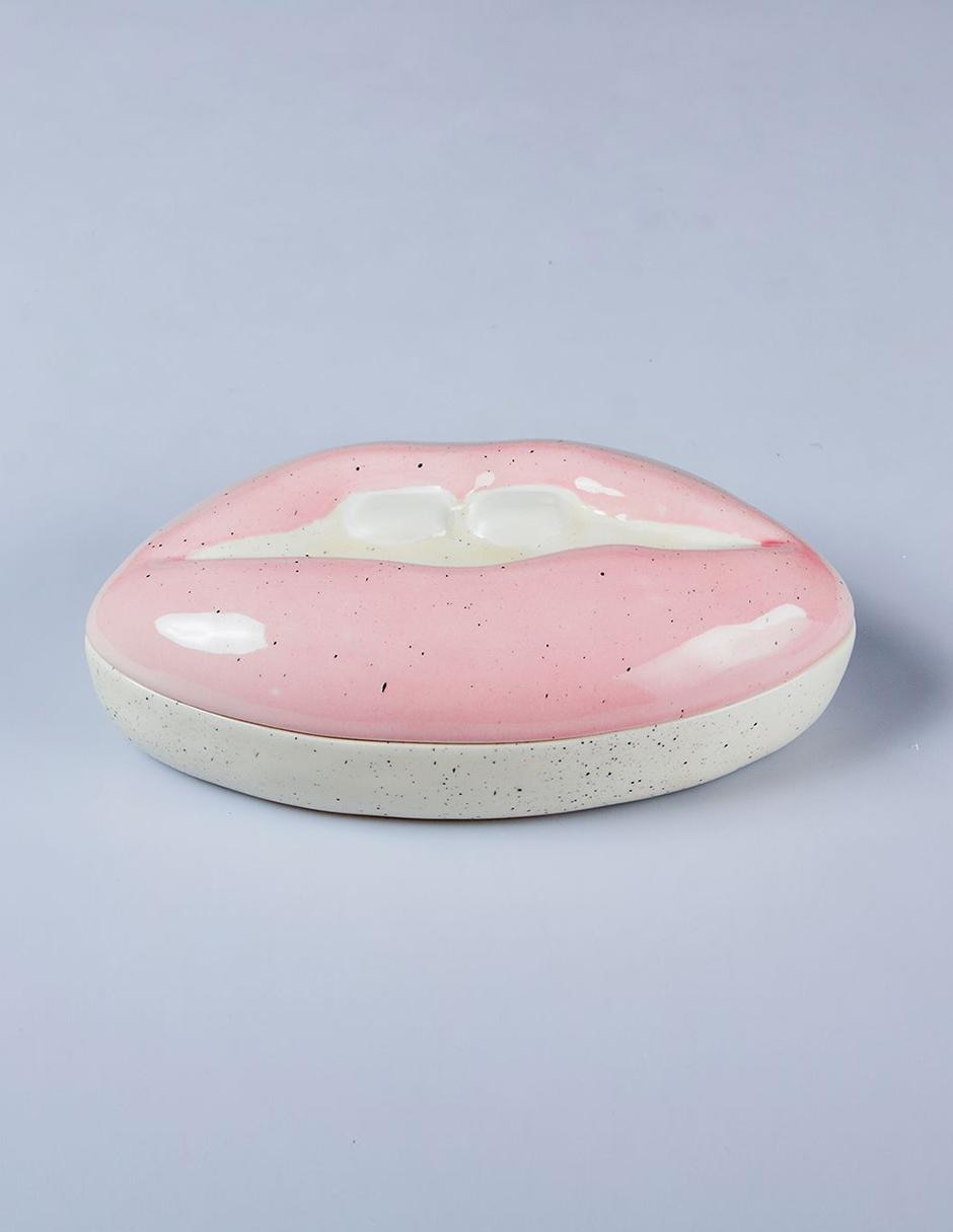 Joyero de cerámica diseño de labios de mujer color rosa 2