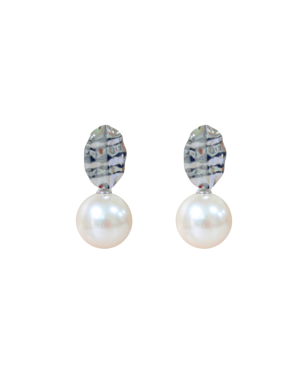 Aretes redondos con acabado brillante Aretes redondos con acabado brillante