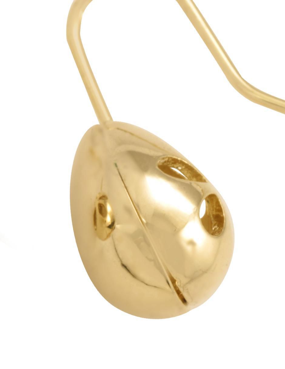 Aretes de gota con acabado chapa de oro 2