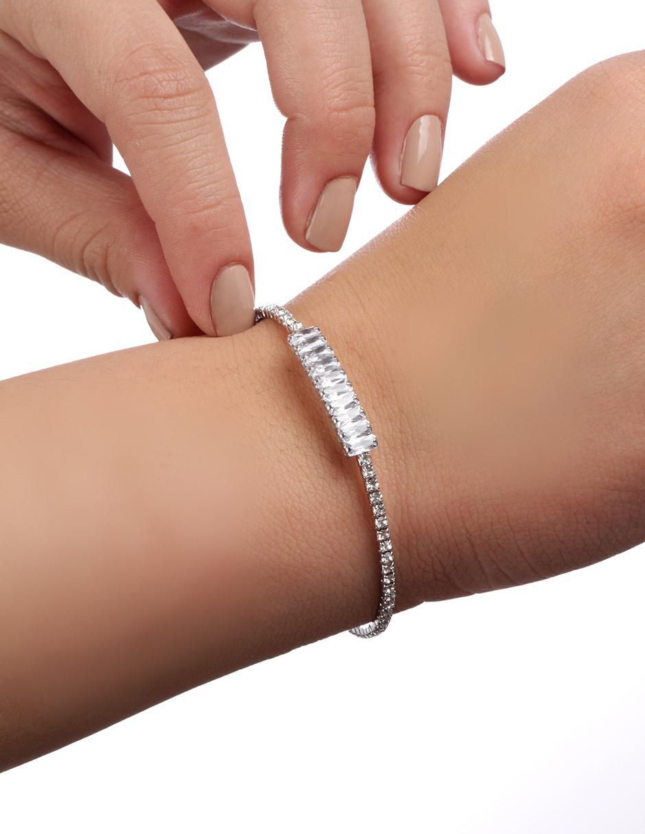 Brazalete con acabado baño rodio 3