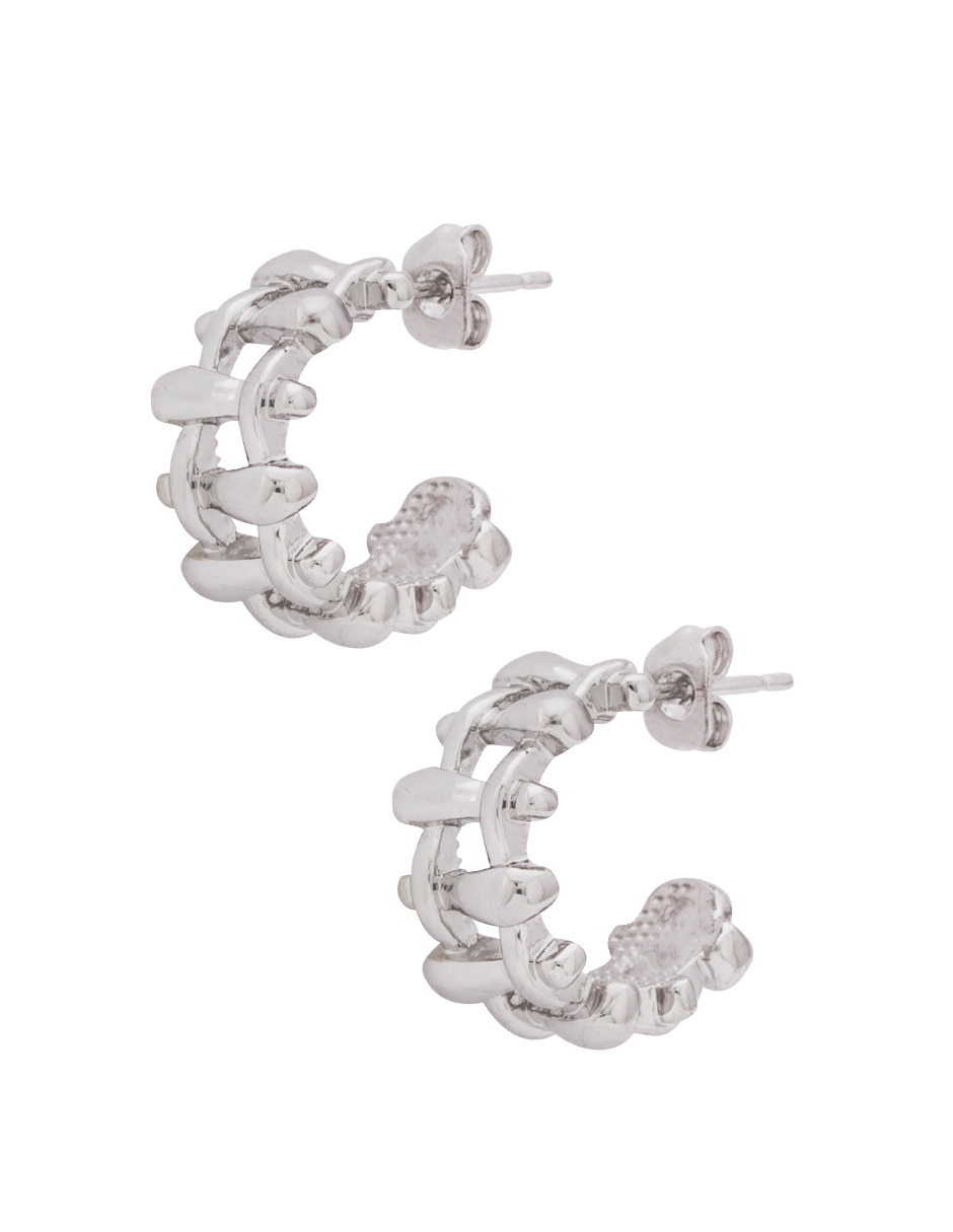 Aretes redondos con acabado baño rodio 2