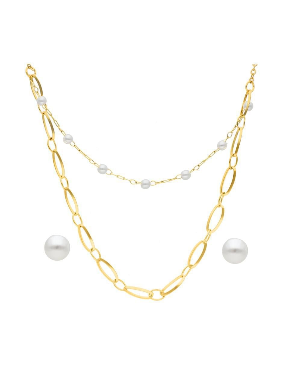 Aretes y collar