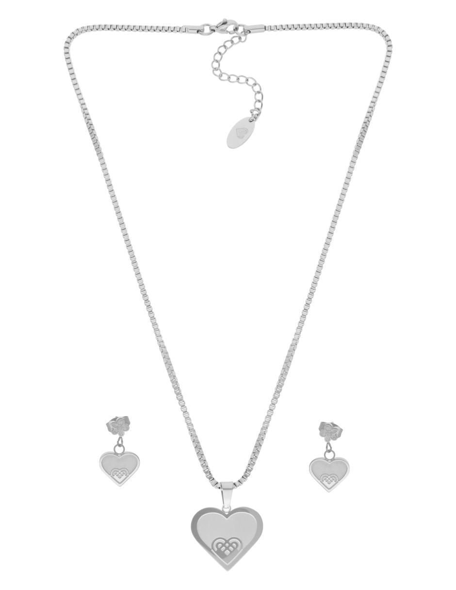 Aretes y collar de corazón 4