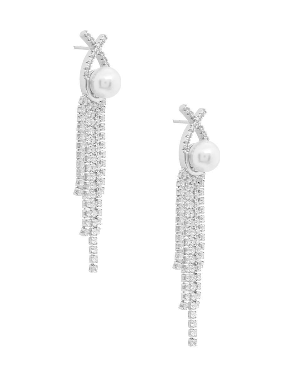 Aretes con acabado plateado perla 3