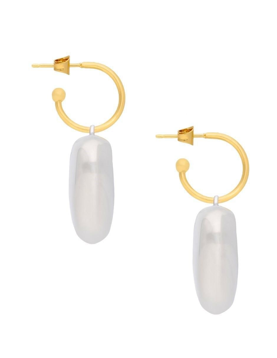 Aretes de corazón con acabado brillante 3