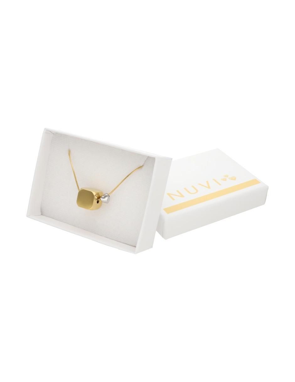 Collar cuadrado 3