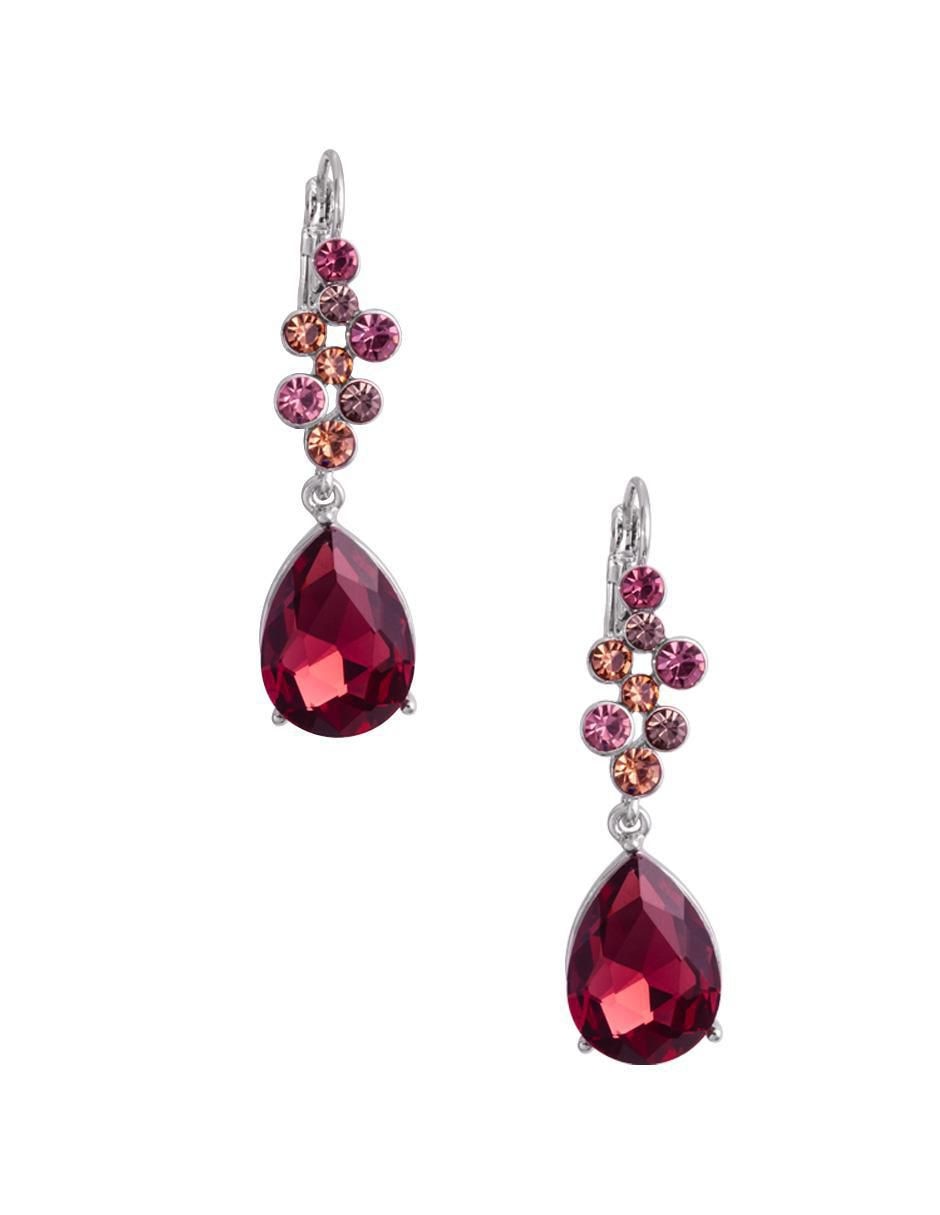 Aretes de gota con acabado baño rodio zirconia