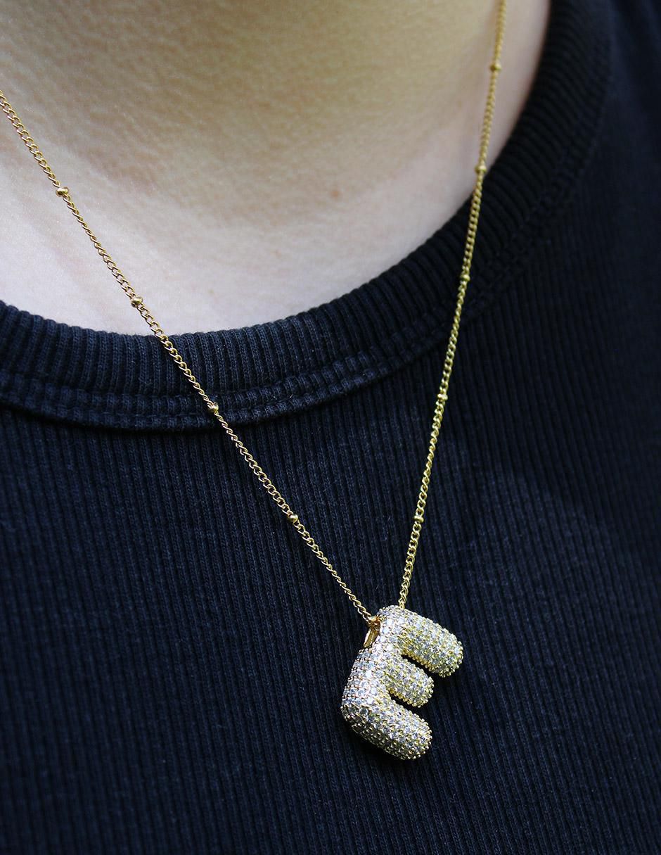Collar de letras 5