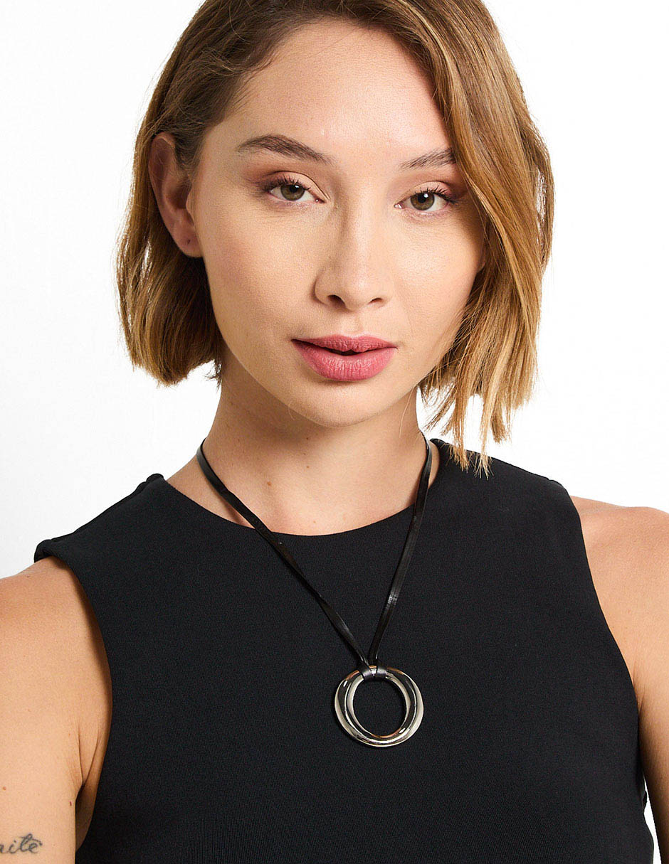 Collar