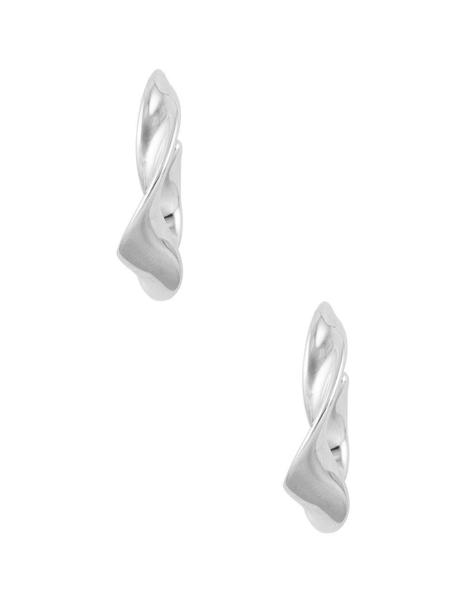 Aretes con acabado baño rodio 3