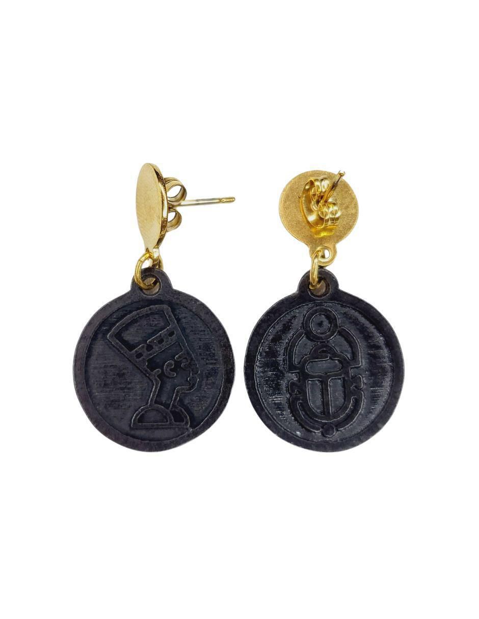 Aretes de círculo con acabado chapa de oro 2