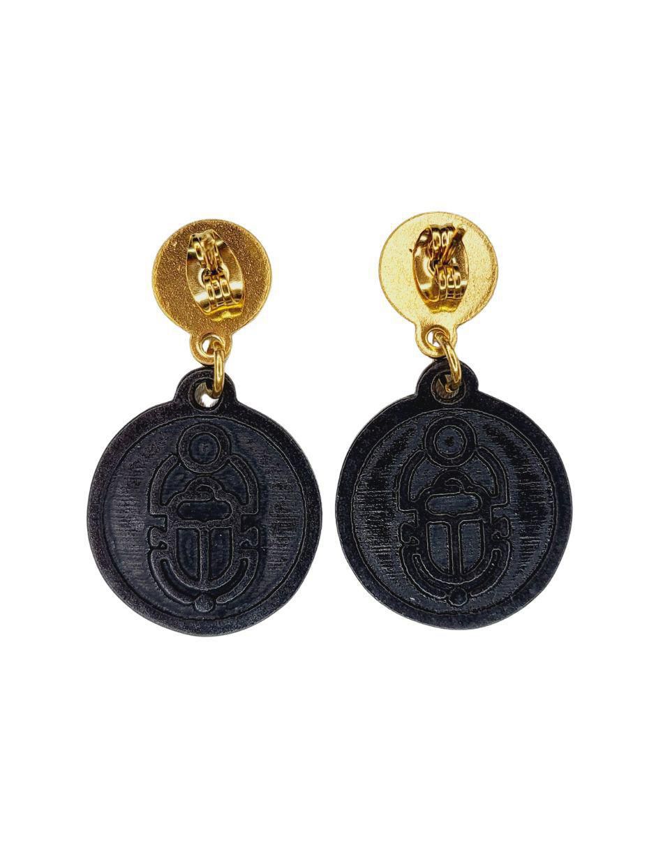 Aretes de círculo con acabado chapa de oro 3