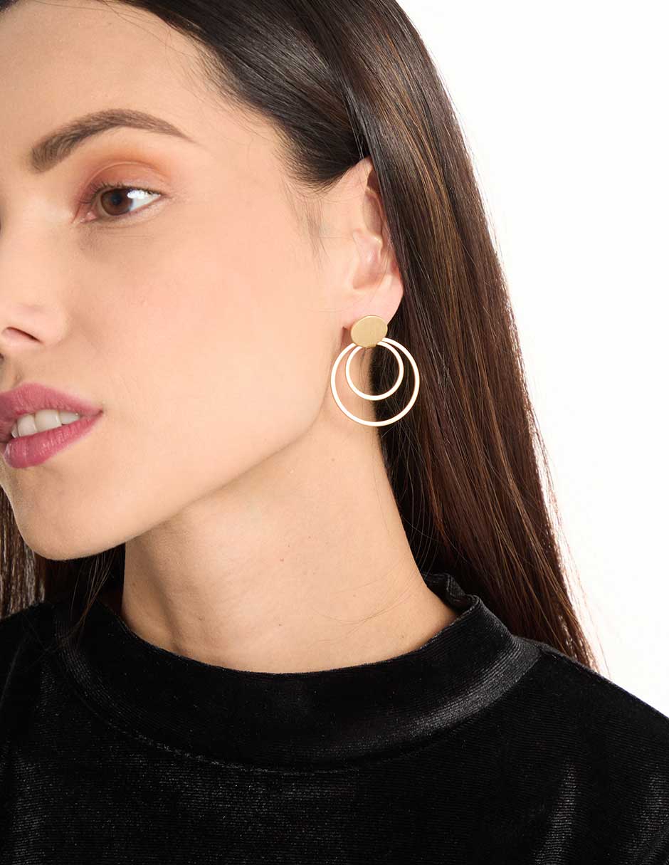 Aretes redondos con acabado mate 4
