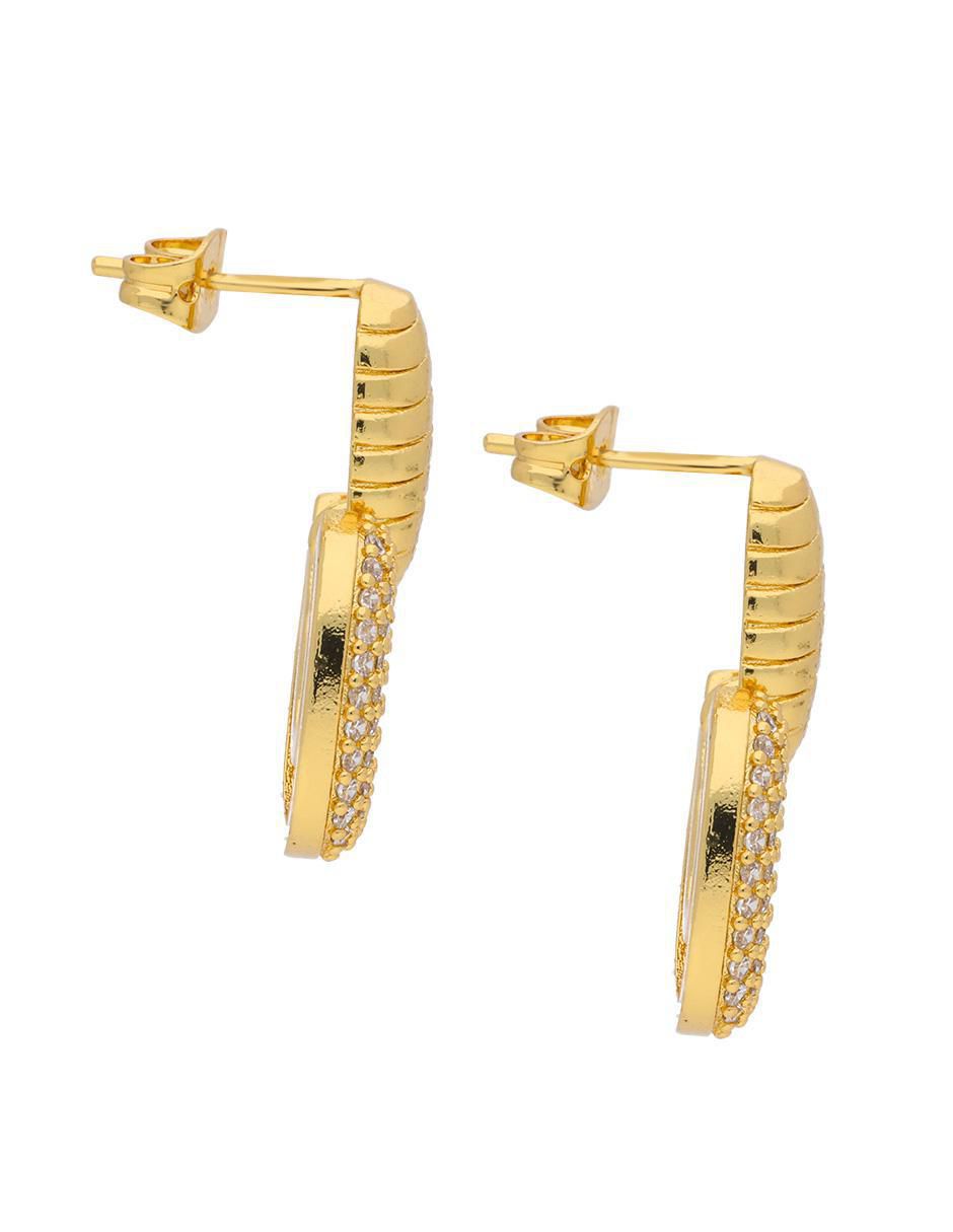 Aretes circulares con acabado brillante 2