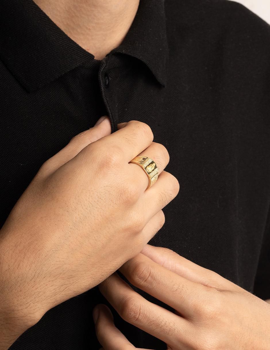 Anillo 10 k de oro zirconia brillante 5