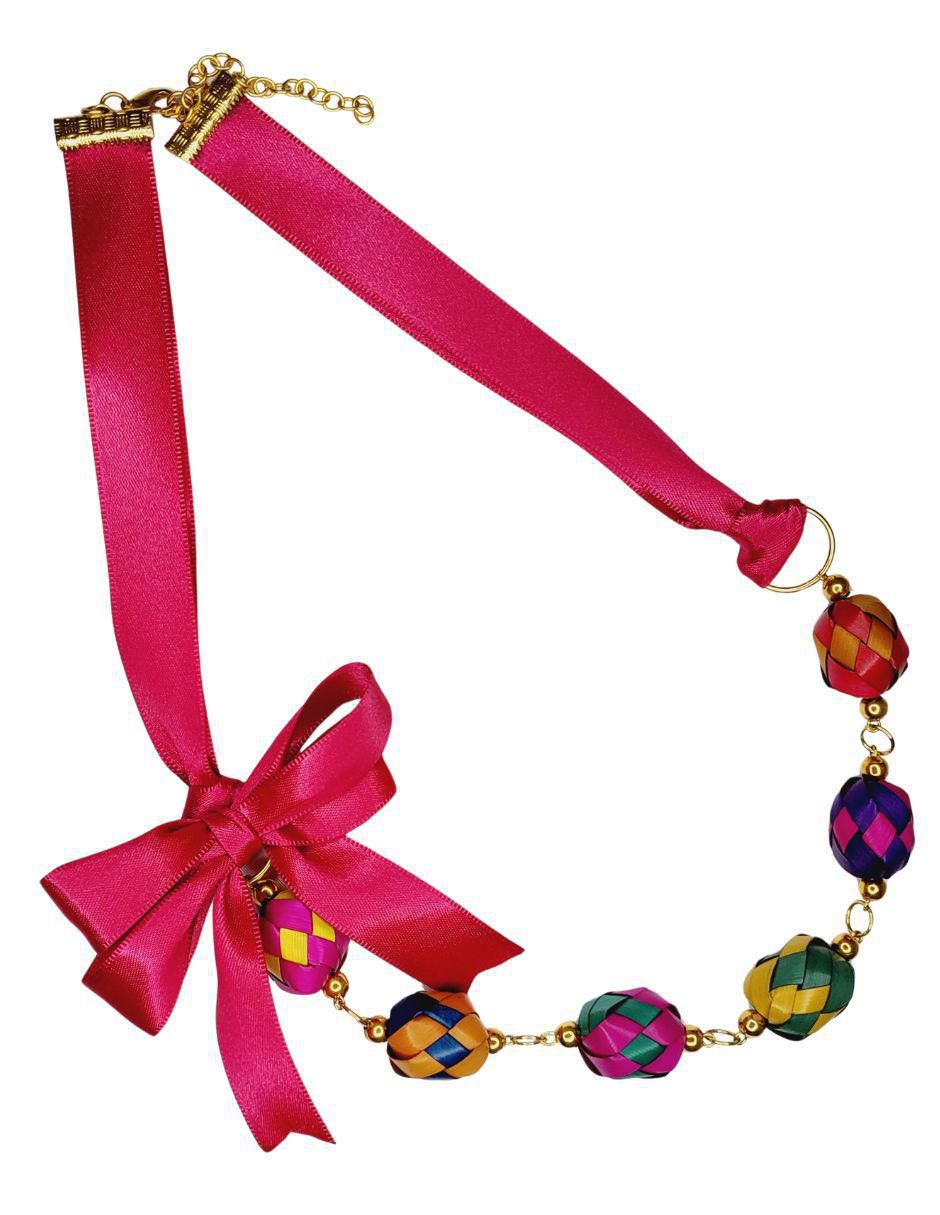Collar Palma 4