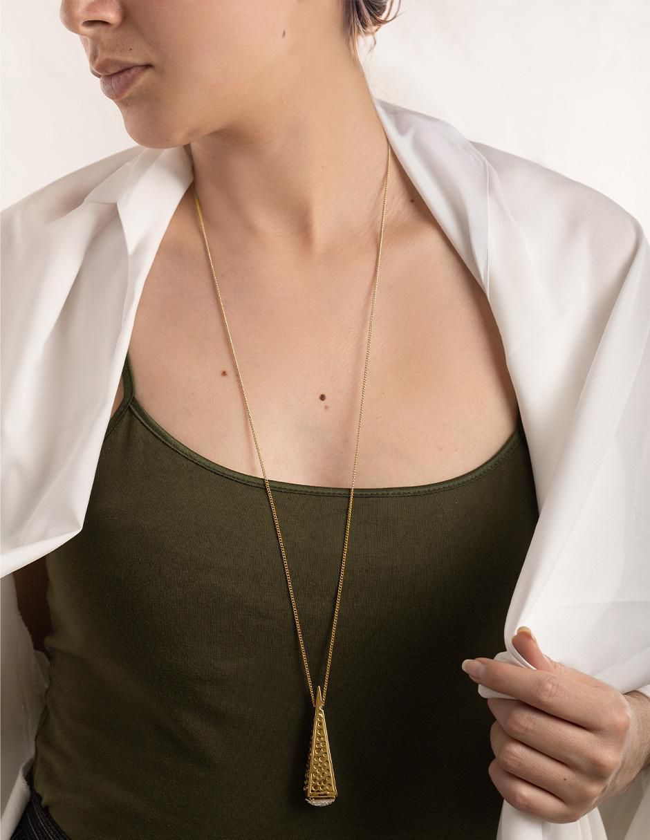 Collar 18 K 3