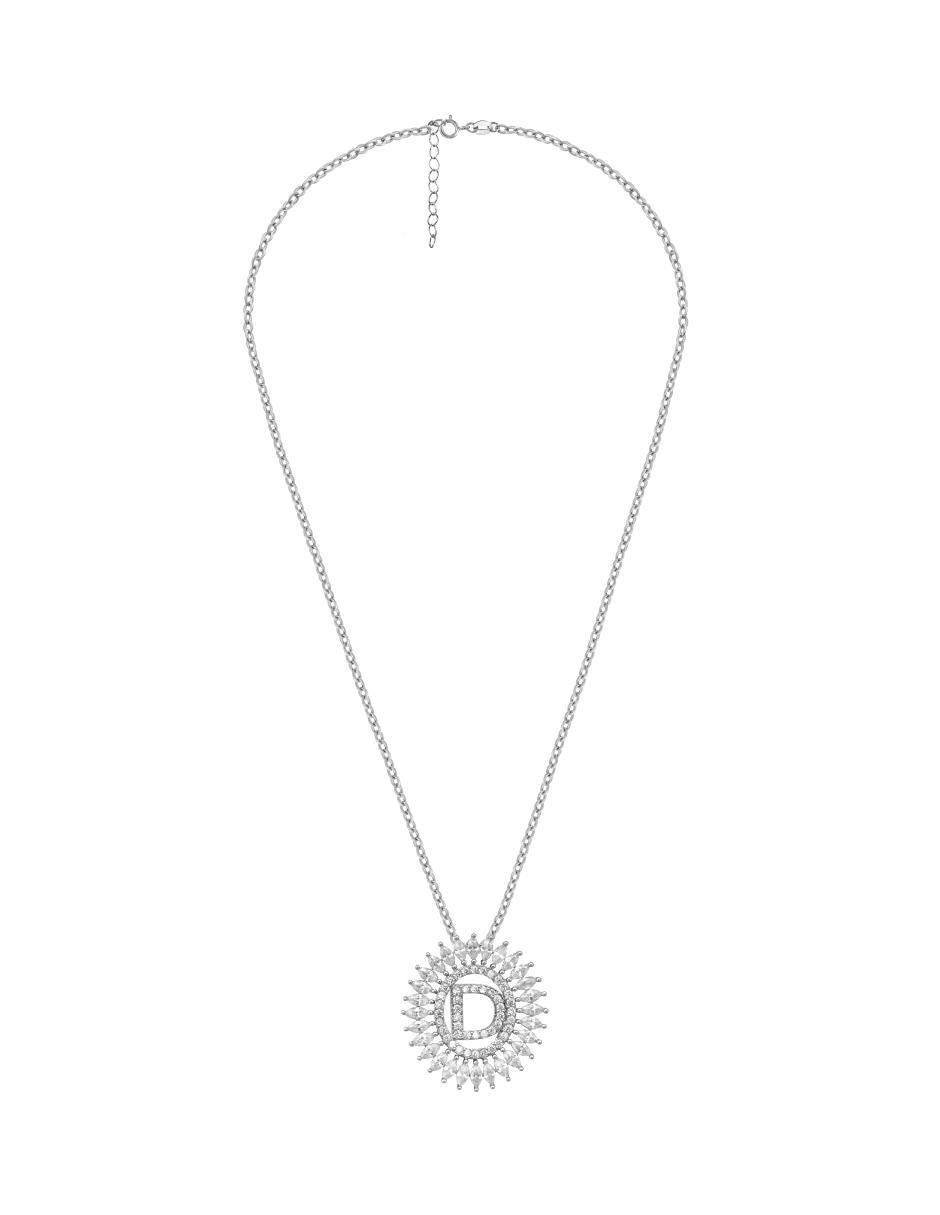 Collar de letra d 2