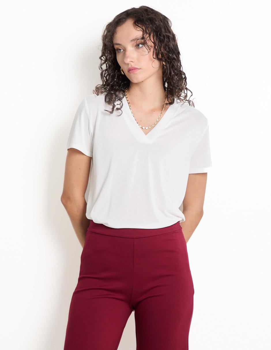 Playera manga corta cuello V para mujer Playera manga corta cuello V para mujer