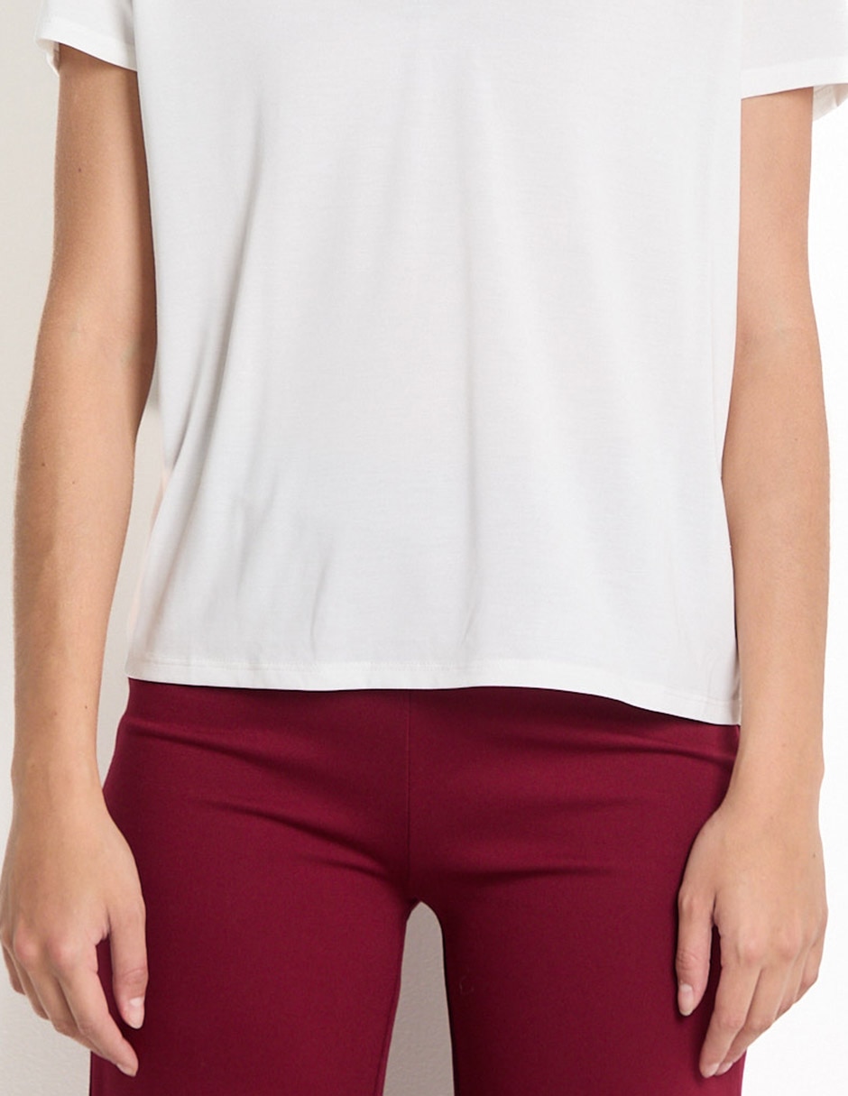 Playera manga corta cuello V para mujer 5