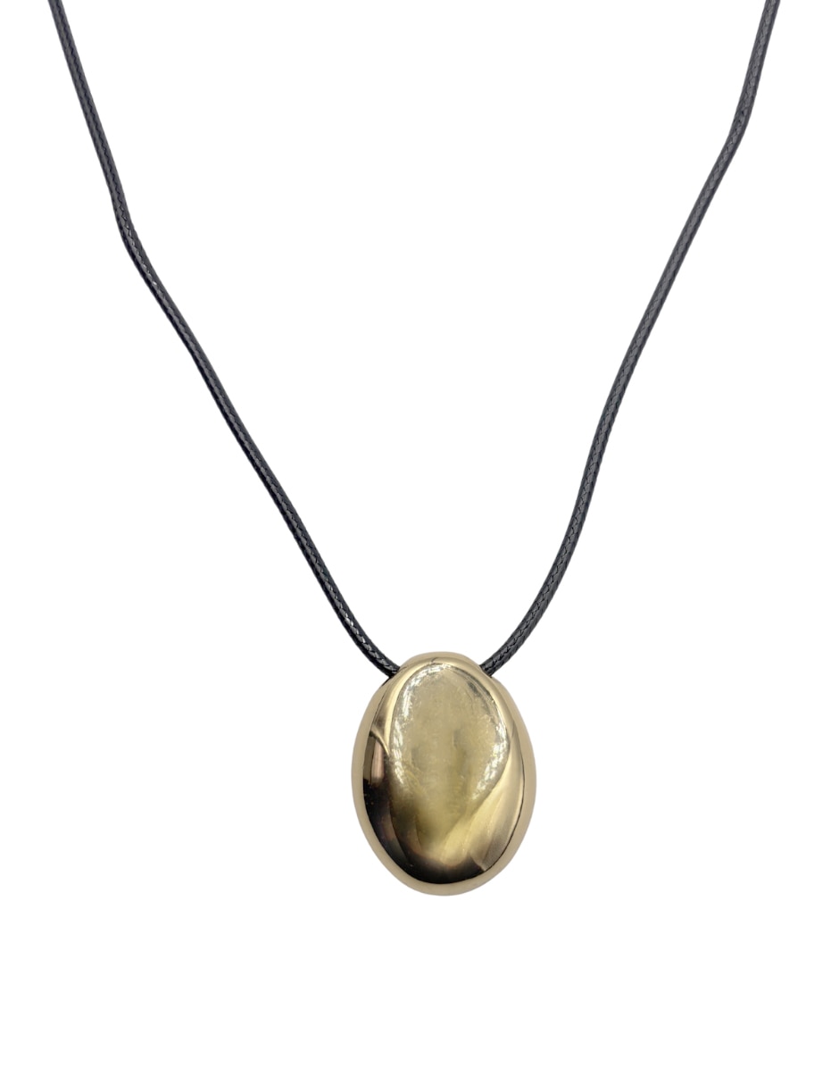 Collar ovalado