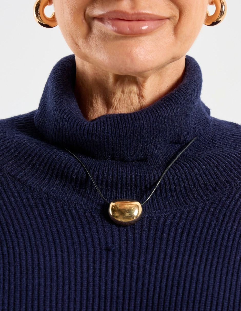 Collar ovalado 8