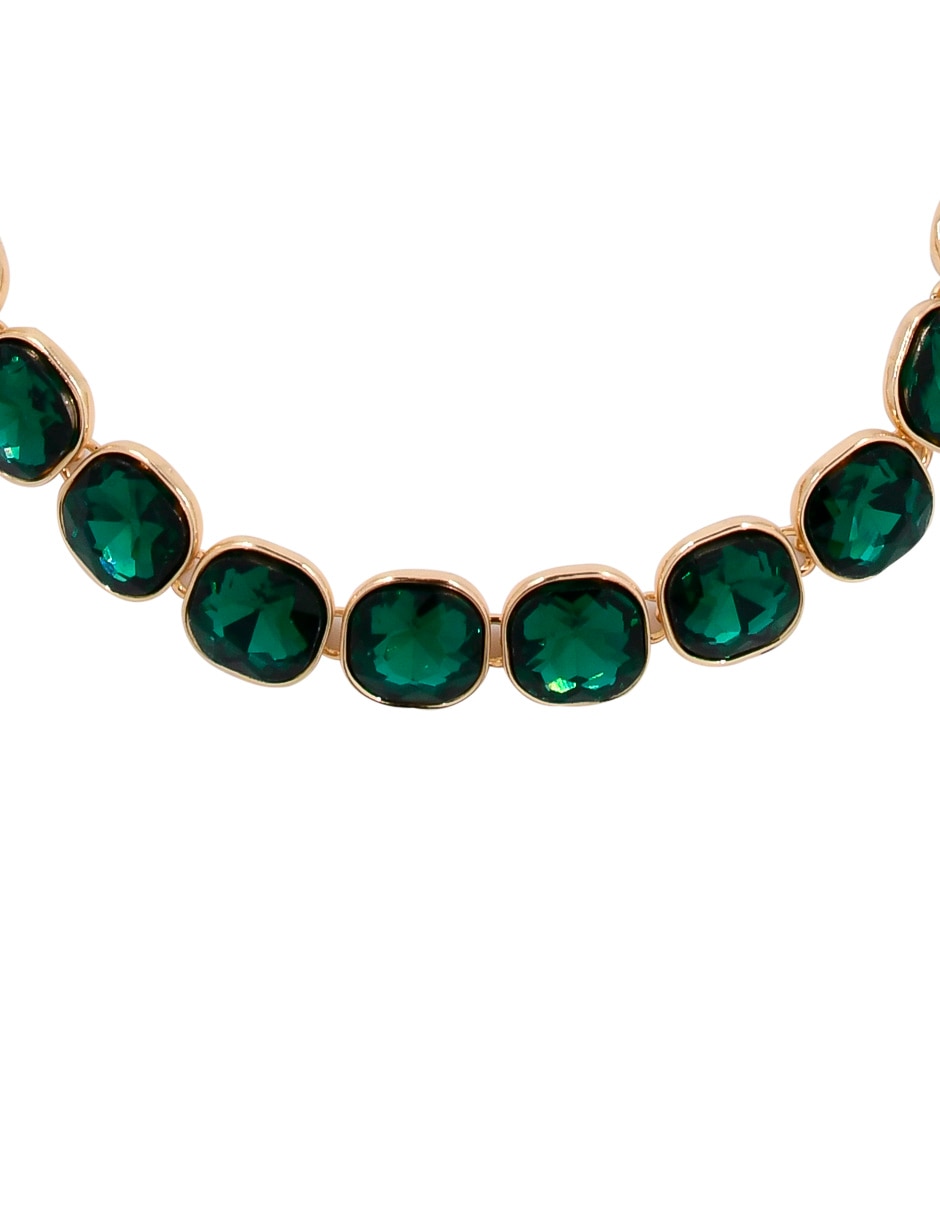 Aretes y collar fantasía 2
