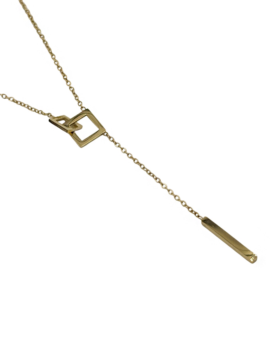 Collar cuadrado