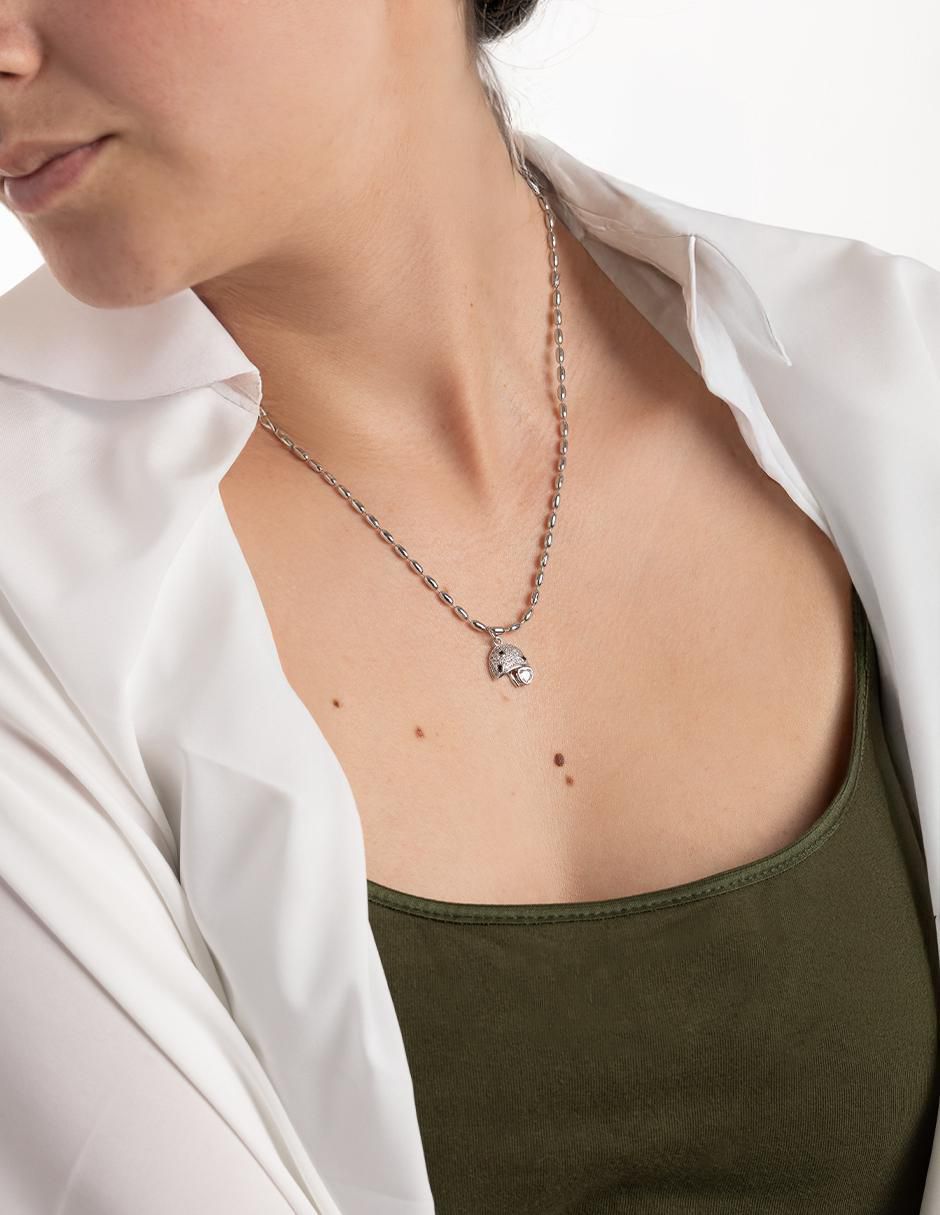 Collar con dije de hongo 2