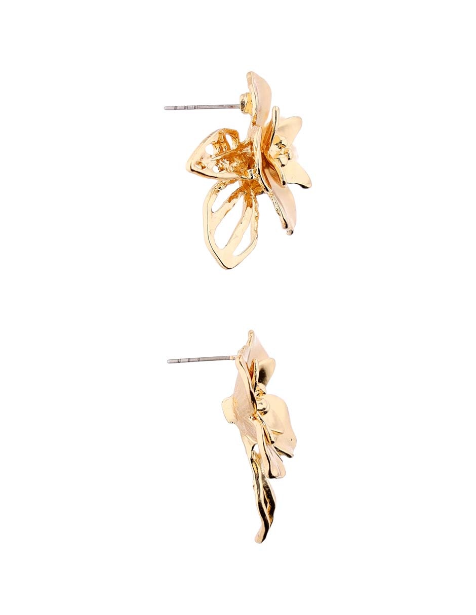 Aretes de flor con acabado brillante 3