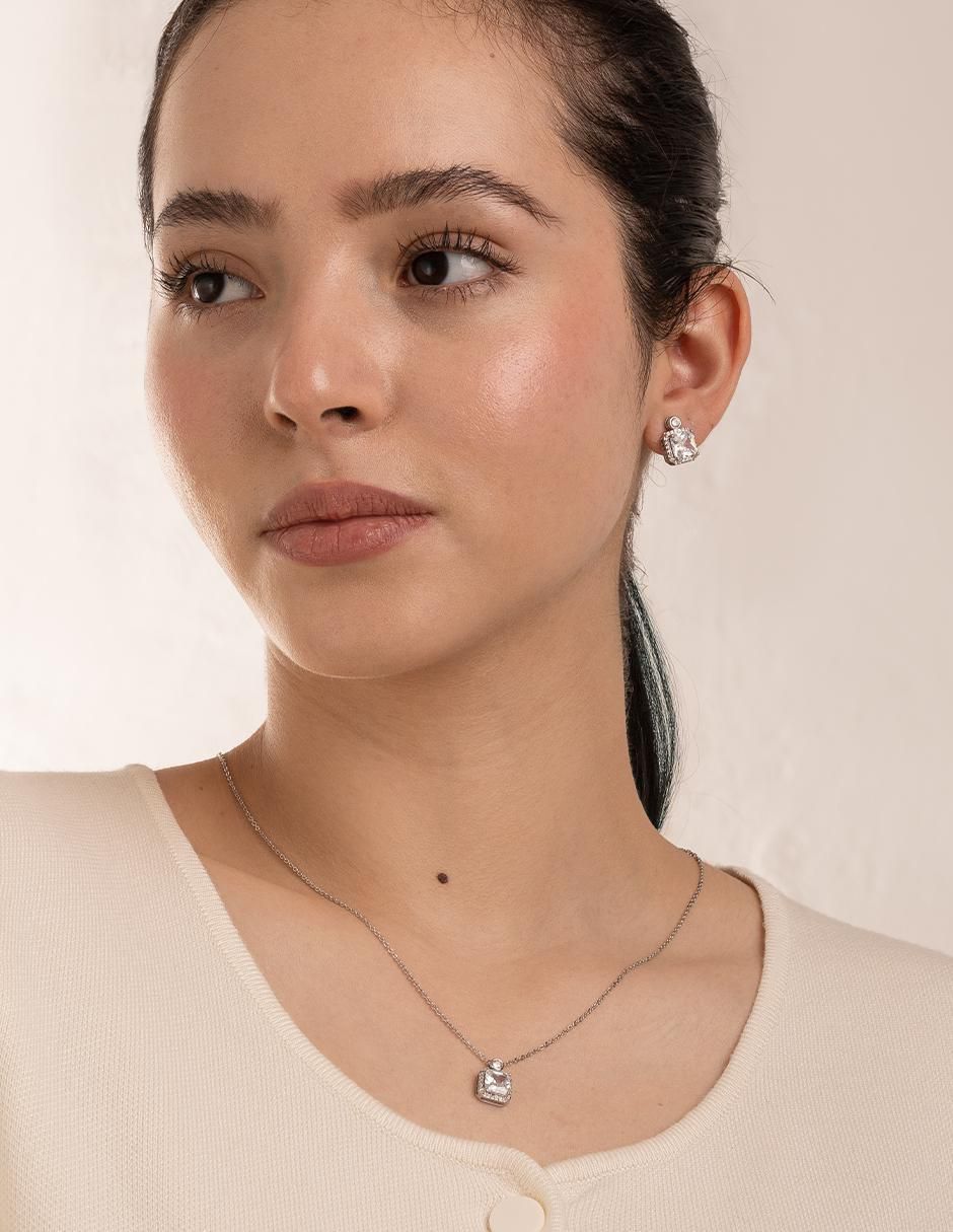 Aretes y collar de cuadrada zirconia