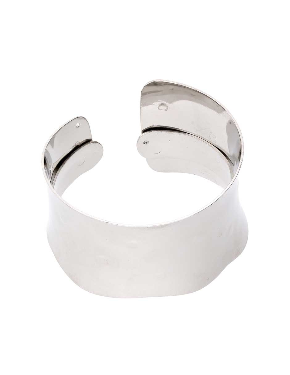 Brazalete con acabado pulido