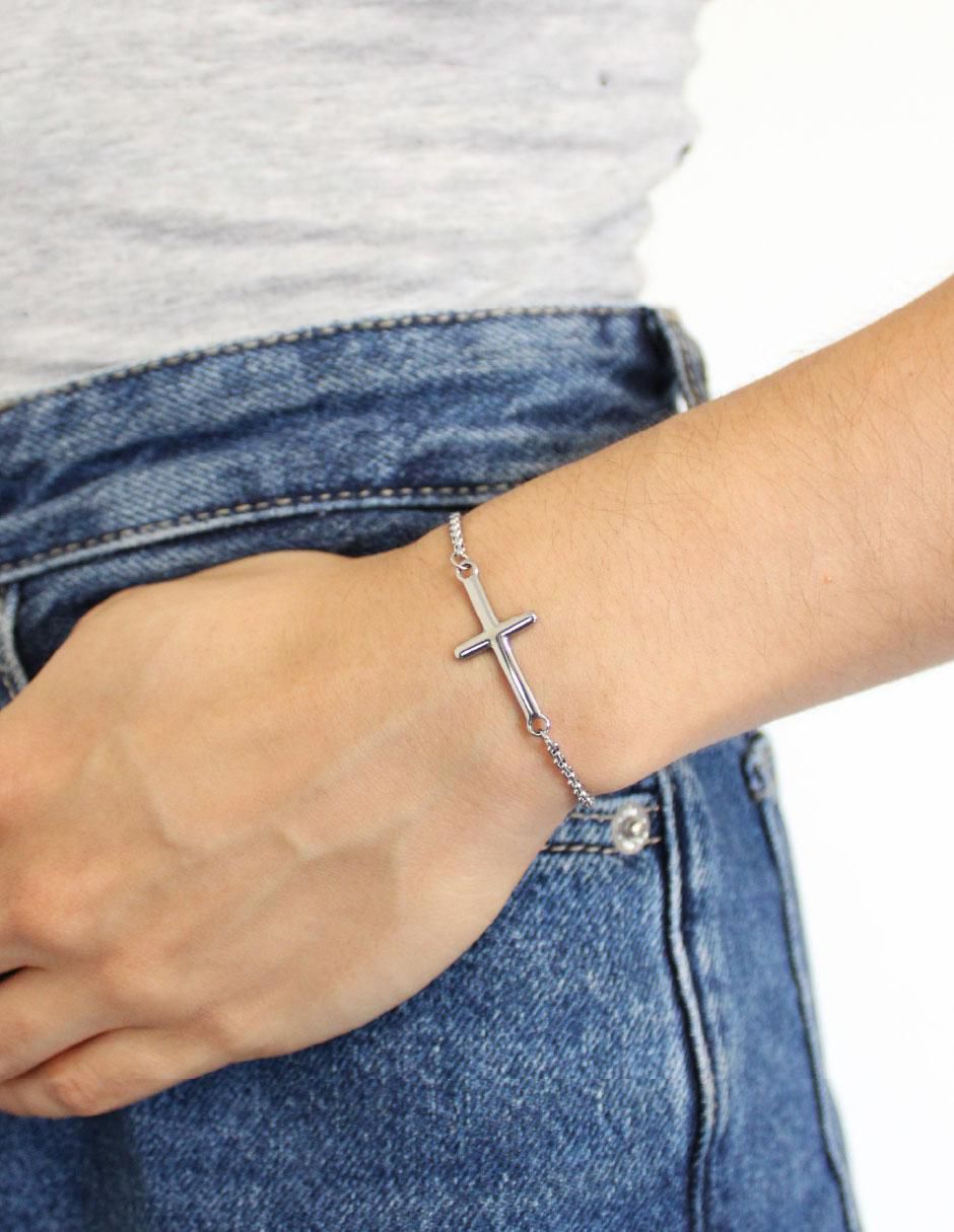 Pulsera Católica con acabado brillante 3