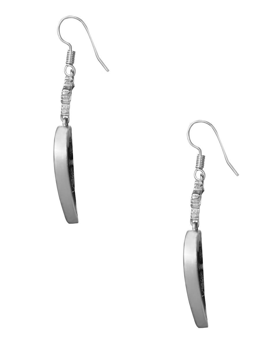 Aretes largos de corazón con acabado baño rodio zirconia 2