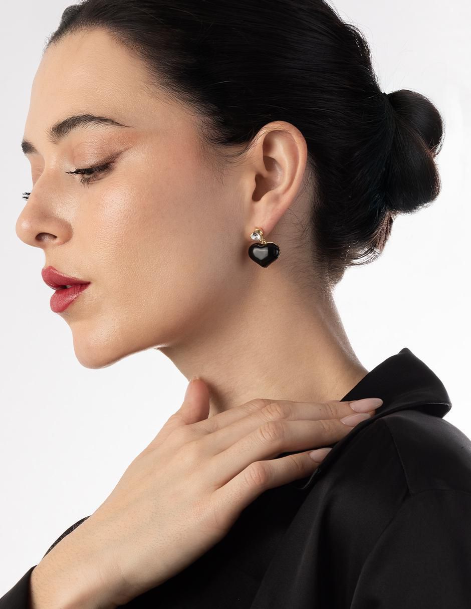 Aretes cortos de corazón  chapa de oro 18 K zirconia 4