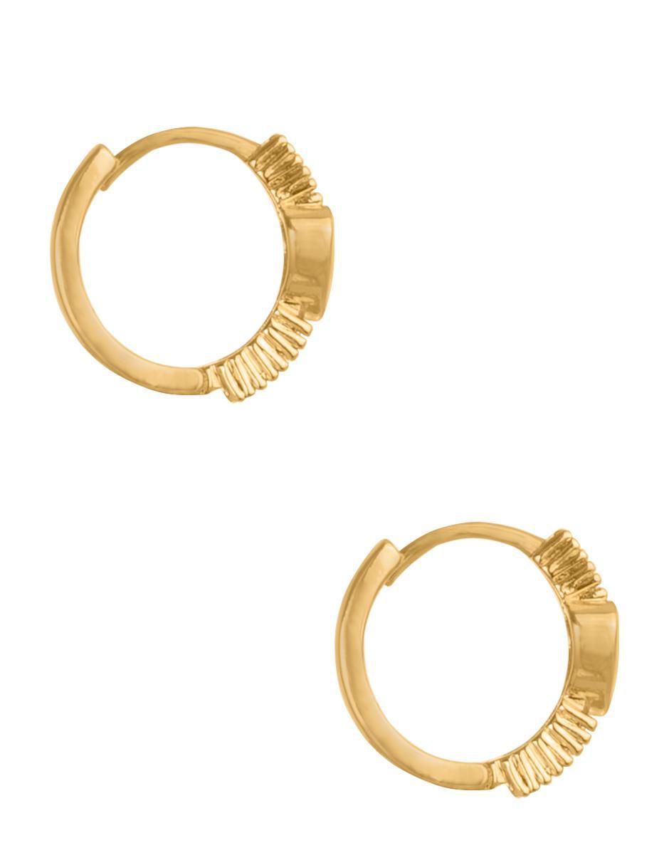 Aretes de corazón 18 K con acabado chapa de oro zirconia 3
