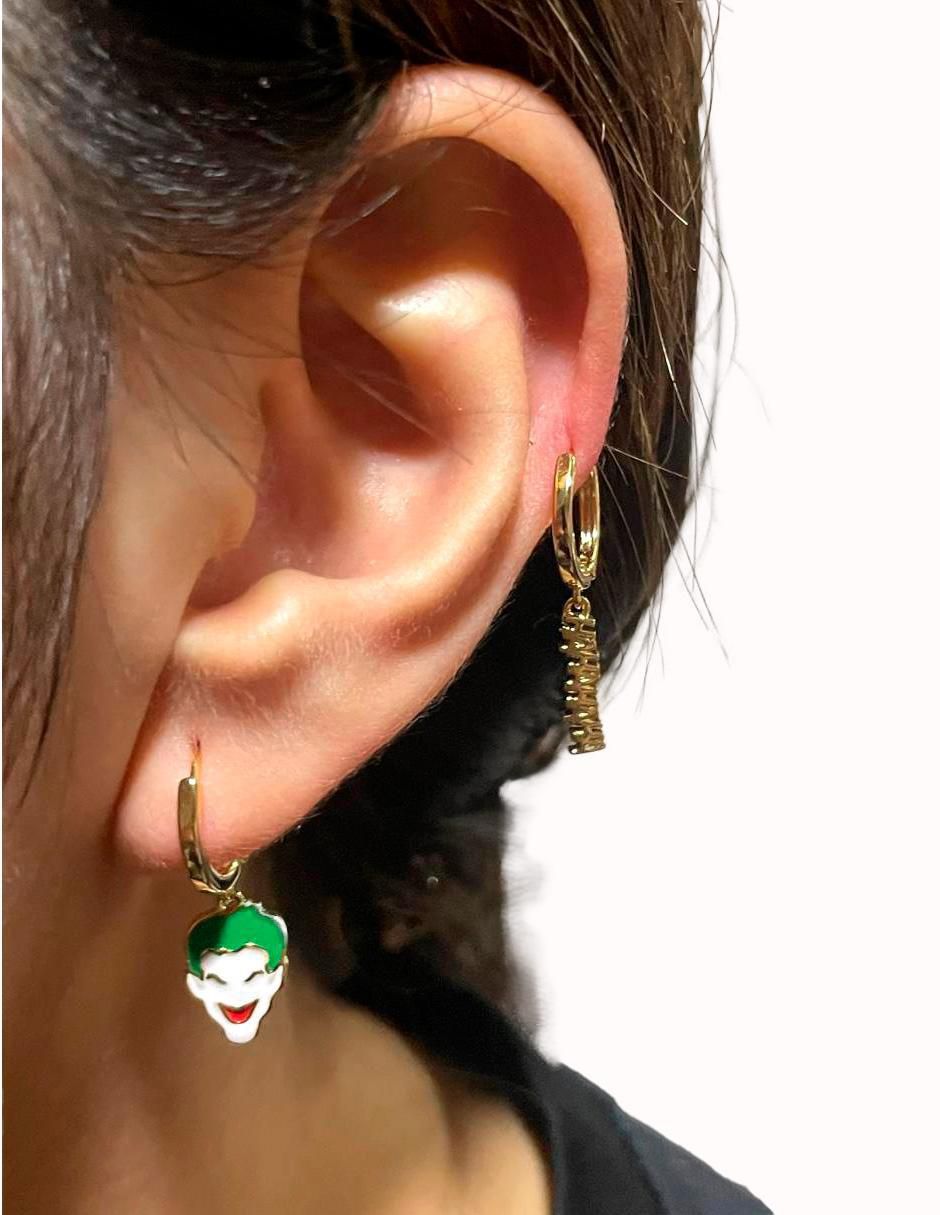 Set de aretes Joker con acabado pulido zirconia cúbica 4