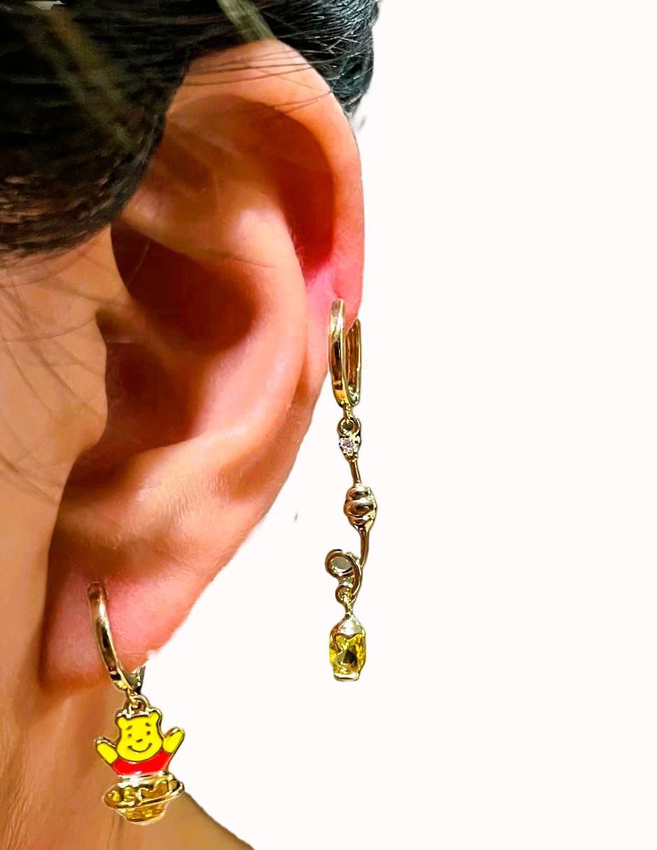 Set de aretes Winnie Pooh Disney con acabado pulido zirconia cúbica 3