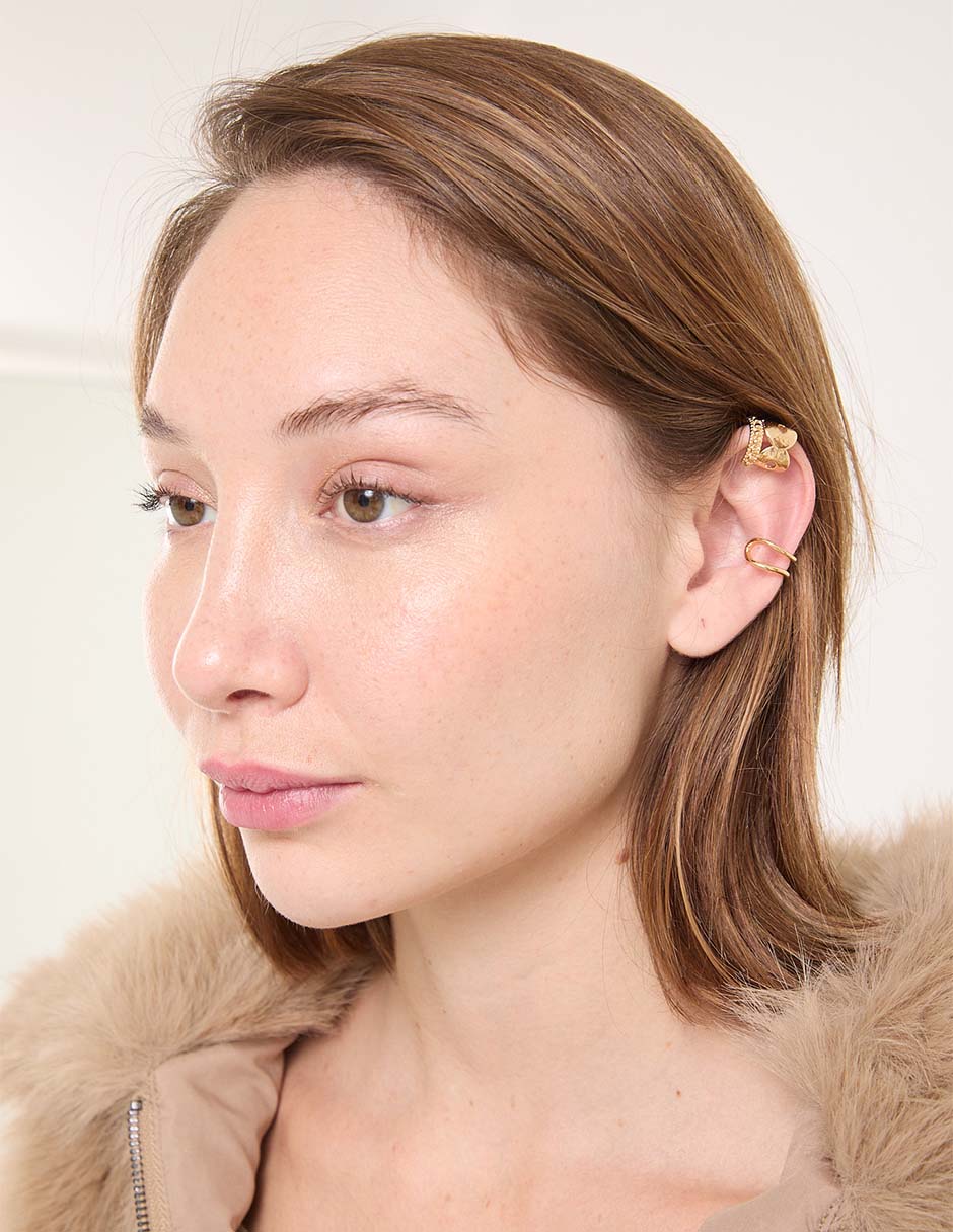 Set de aretes con acabado pulido 4