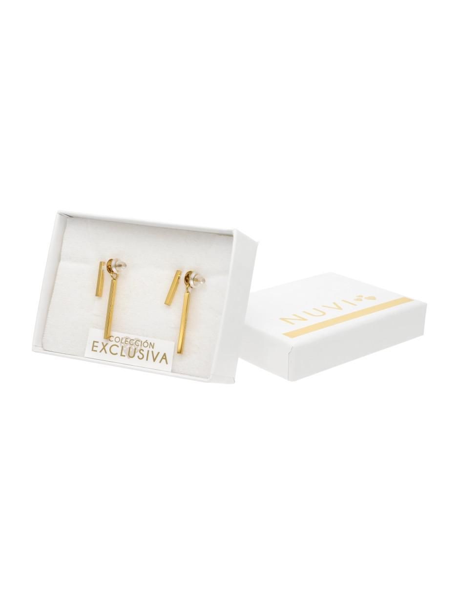 Aretes largos con acabado brillante 4