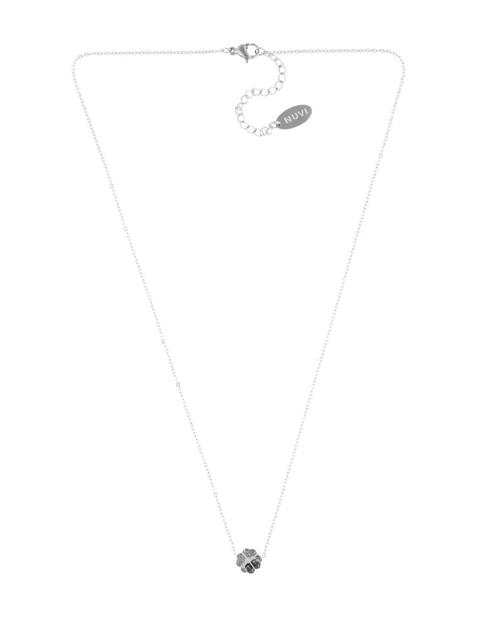 Collar de trébol 4