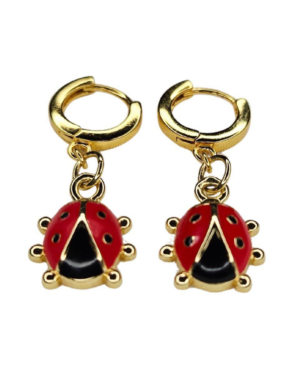 Arracadas de catarina con acabado chapa de oro 5